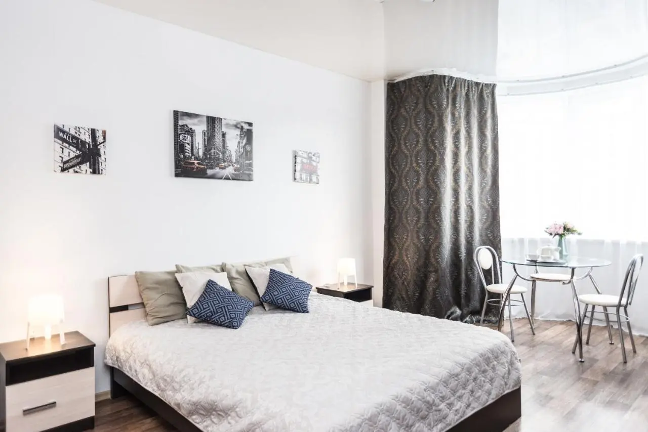 Екатеринбург: уютные апартаменты GOOD HOUSE Циолковского 29