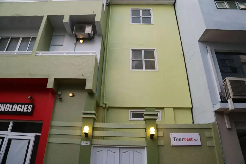 Северный атолл Мале: Tour Rest Inn