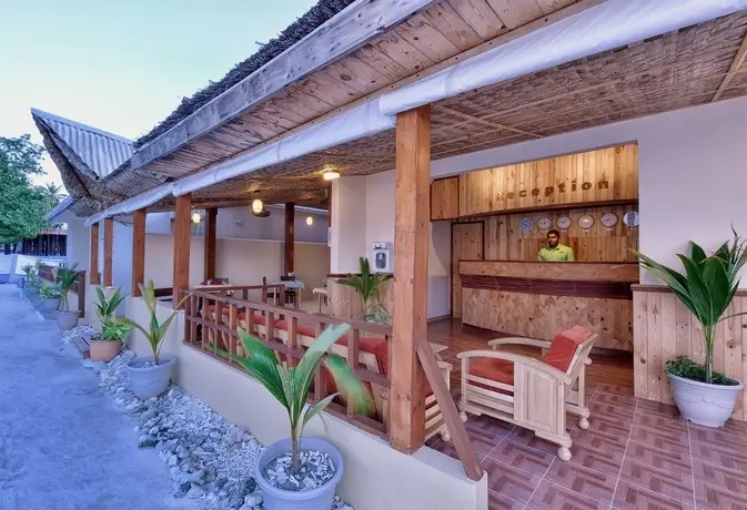 Южный Мале Атол: White Shell Beach Inn