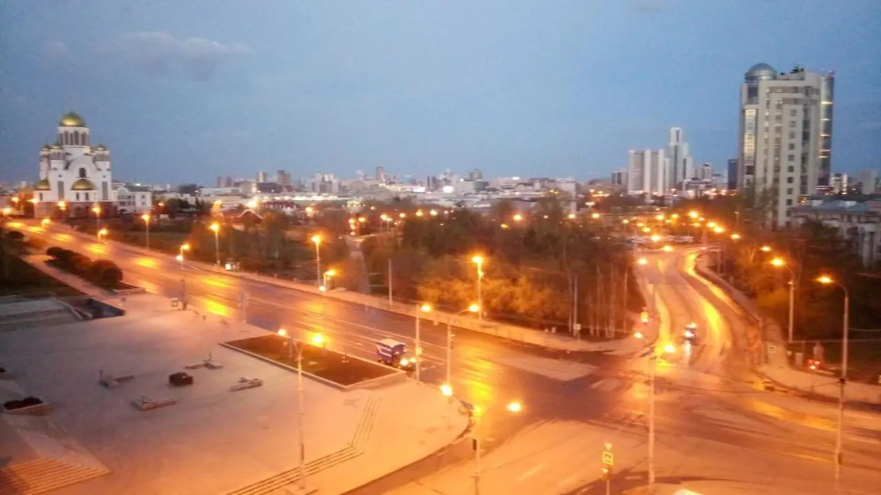 Екатеринбург: Апартаменты на Свердлова