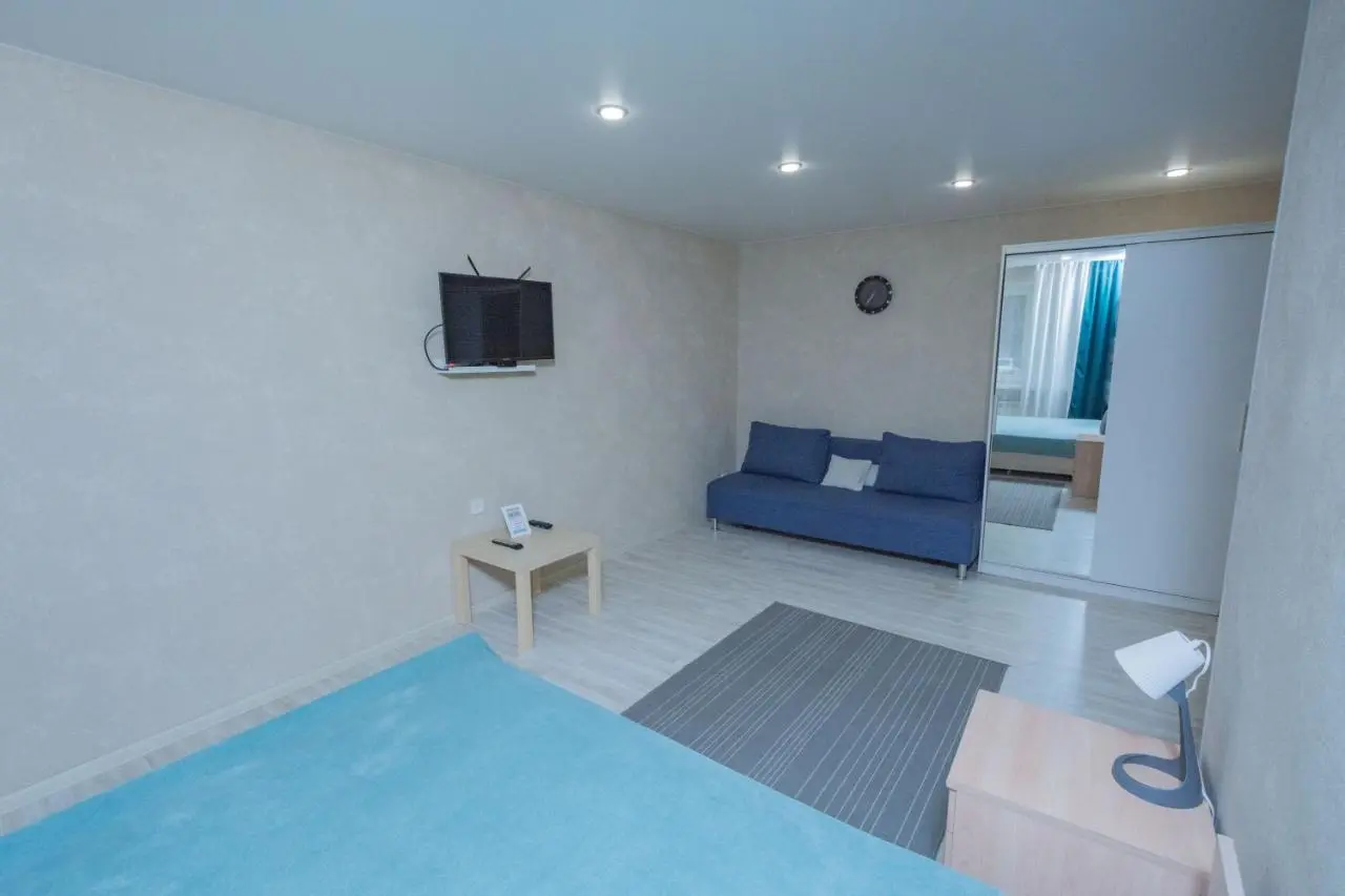 Нижний Тагил: Apartments on Lenina 26