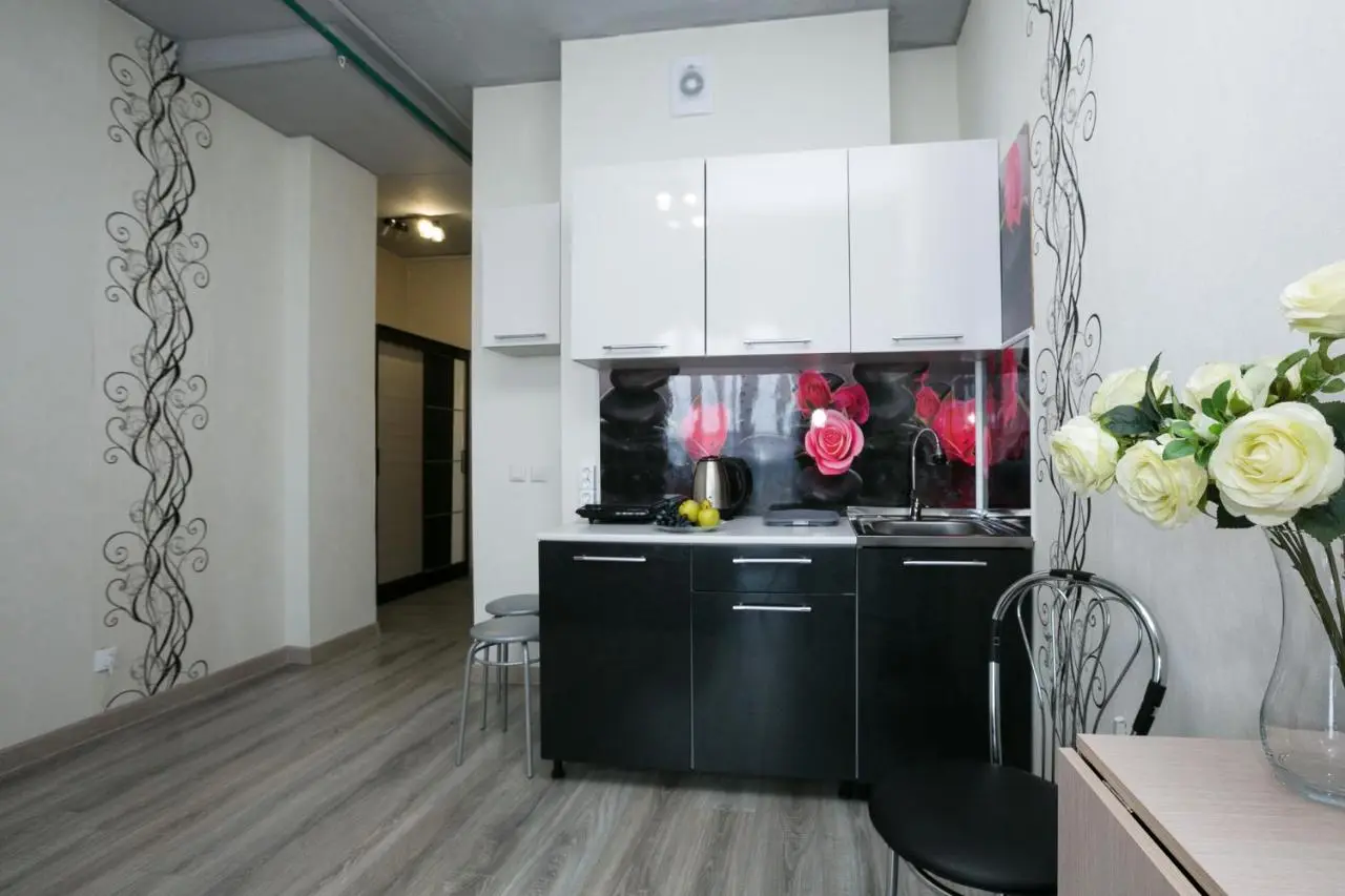 Екатеринбург: Flower Apartment