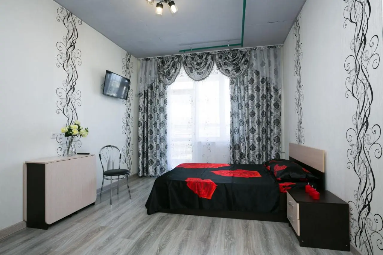 Екатеринбург: Flower Apartment