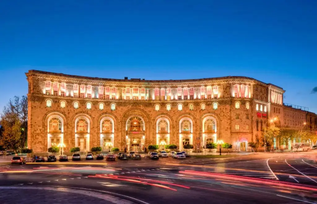 Ереван: Отель Armenia Marriott Hotel Yerevan