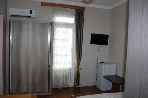 Уреки: Tornado Hotel