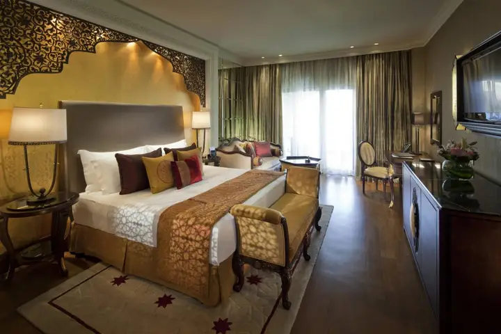 Дубай: Отель Jumeirah Zabeel Saray Dubai