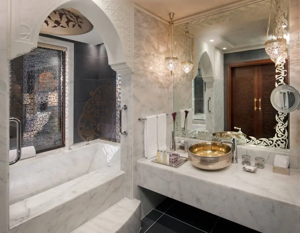 Дубай: Отель Jumeirah Zabeel Saray Dubai
