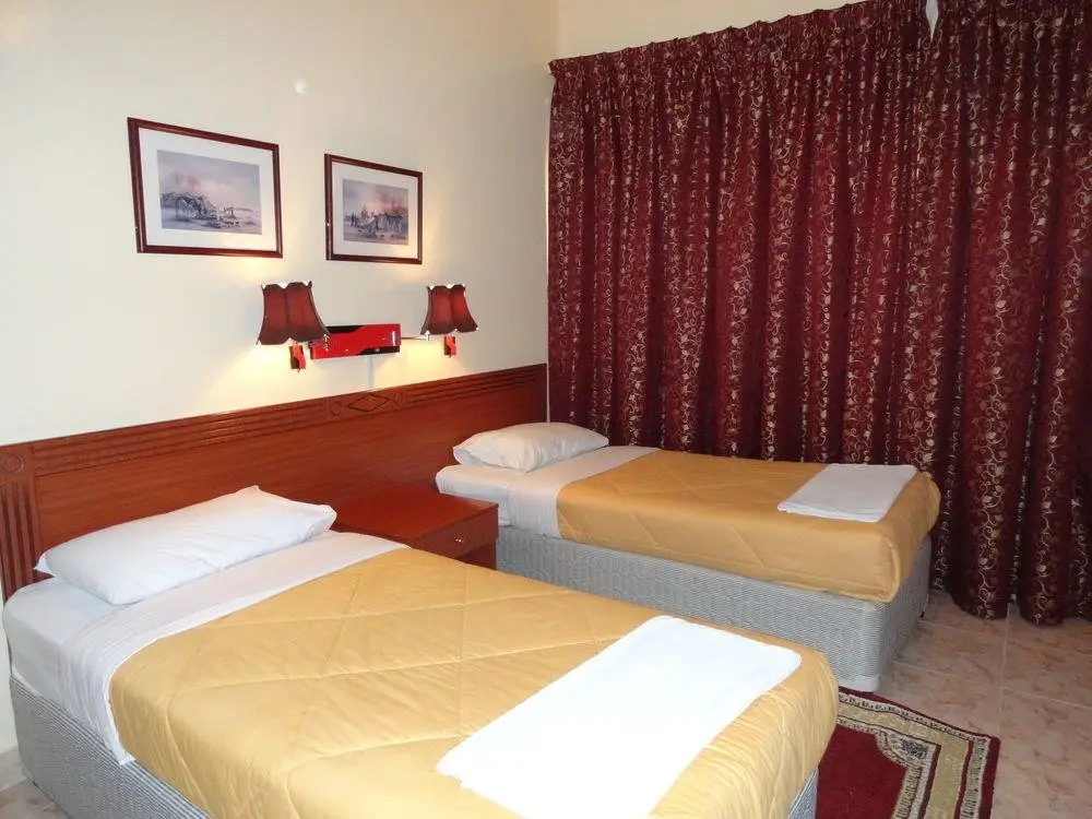 Дубай: Lords Hotel