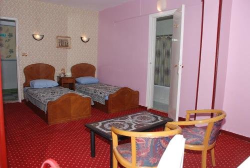 Каир: Holiday Home Hotel
