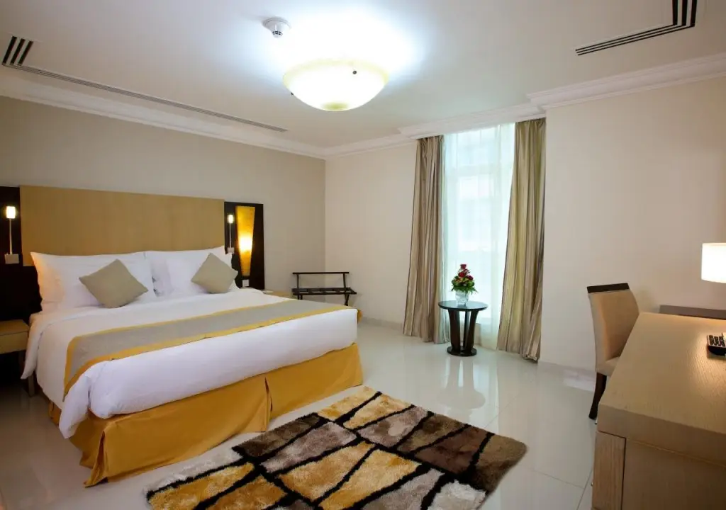 Дубай: Montana Hotel Apartments