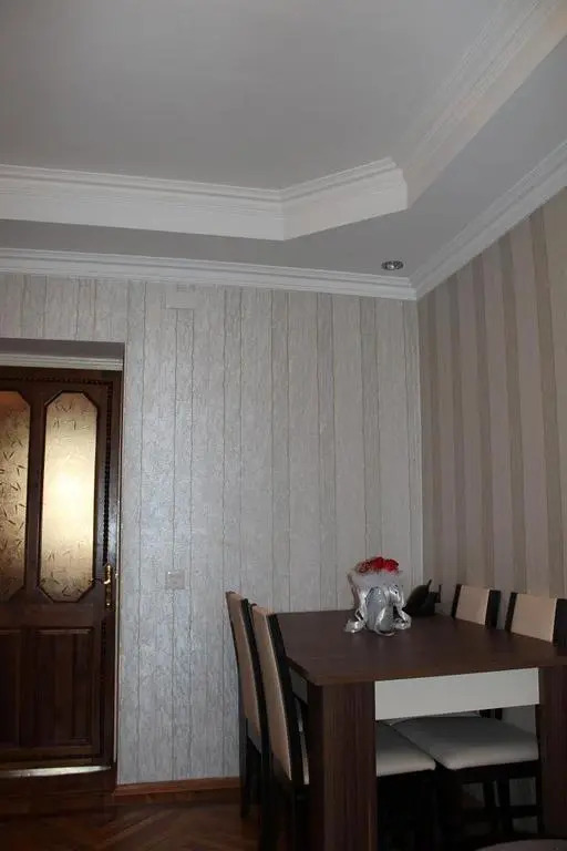 Баку: Apartment on Uzeyir Gadjibeyli Street