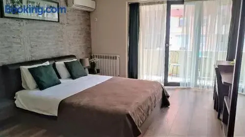 Батуми: Batumi Sun Hostel