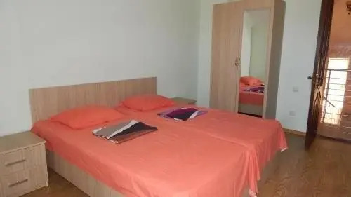 Батуми: Guest House on Iveria