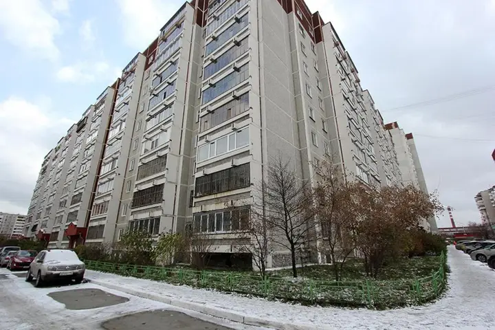 Екатеринбург: Апартаменты на Родонитовой 3