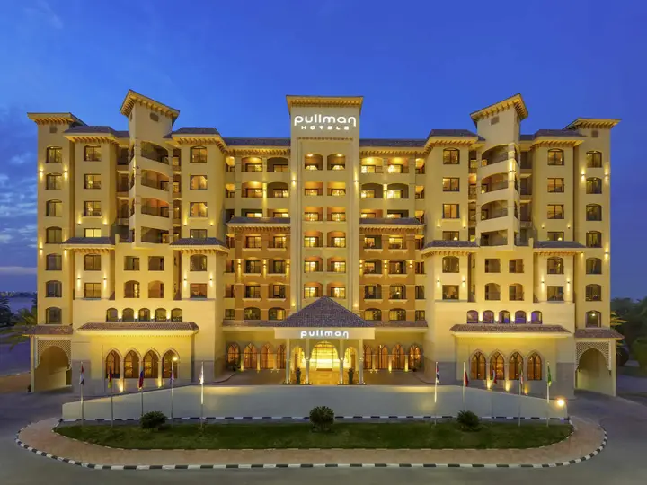 Рас-эль-Хайма: Отель Pullman Resort Al Marjan Island
