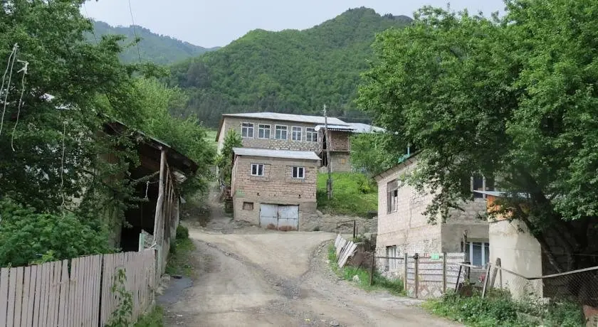 Местиа: Sana Guest House