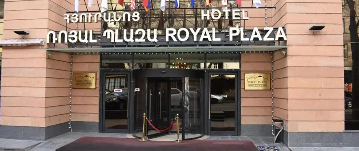 Ереван: Отель Royal Plaza