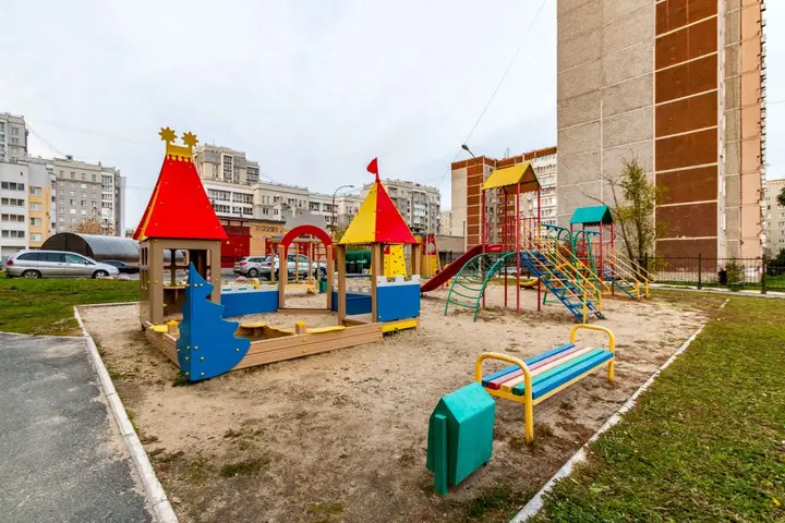 Екатеринбург: Апартаменты Мегаполис DreamHouse Щорса 39