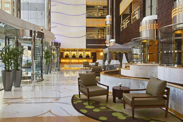 Дубай: DoubleTree by Hilton Hotel and Residences Dubai Al Barsha