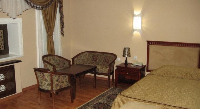 Бухара: Sarbon Plaza