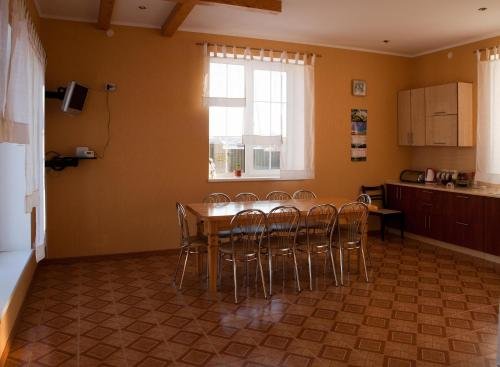 Гатовичи: Guesthouse Sadoviy na Narochi