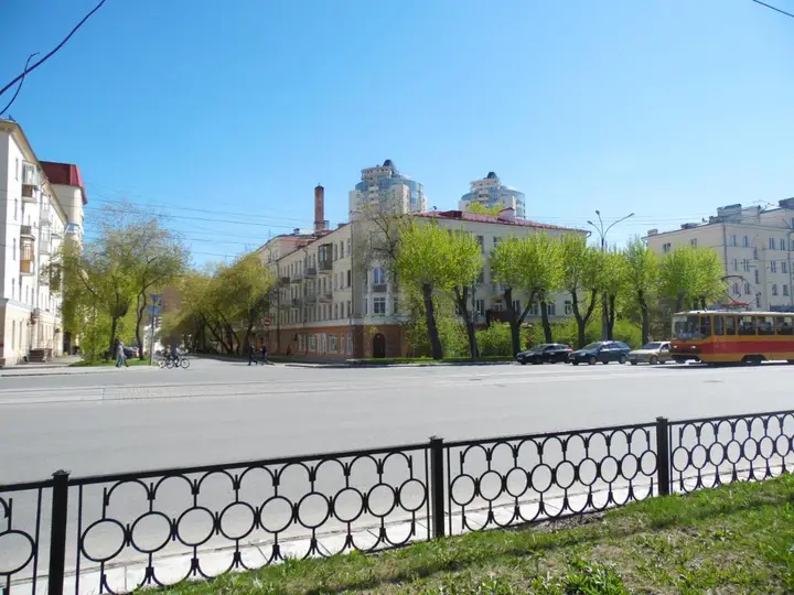 Екатеринбург: «Berloga», ул. Челюскинцев, 64A