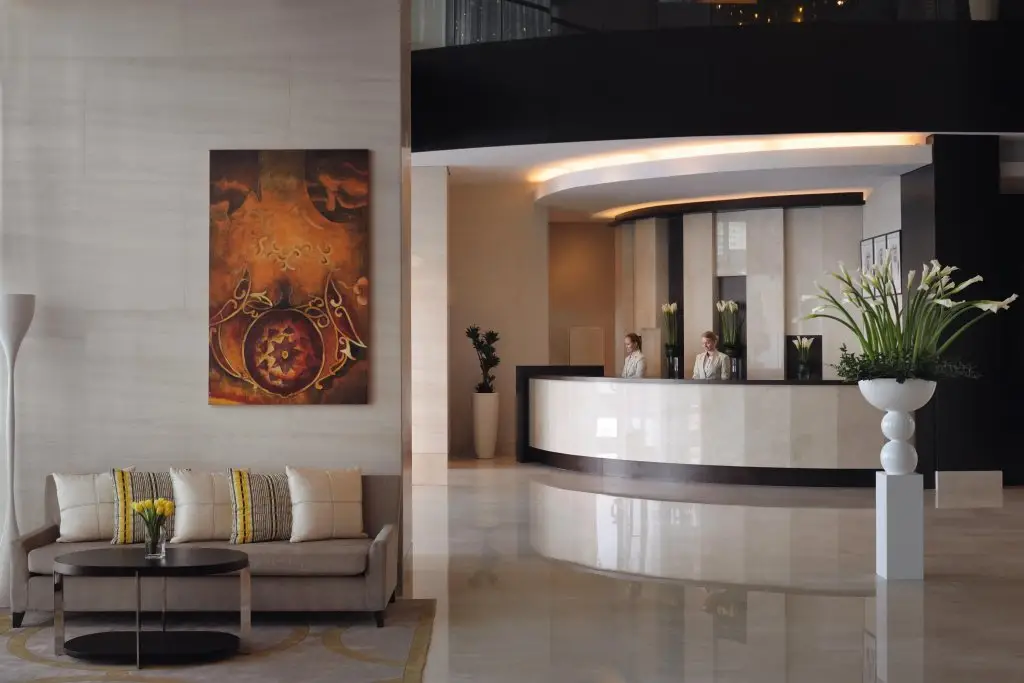 Дубай: Mövenpick Hotel Jumeirah Lakes Towers