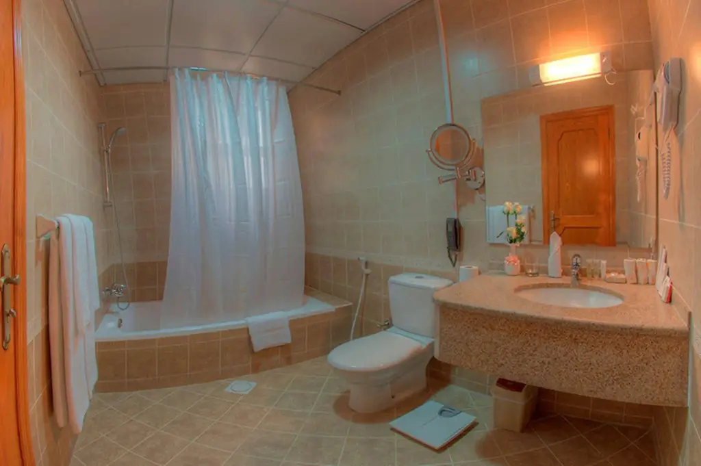 Эль-Айн: Asfar Resorts