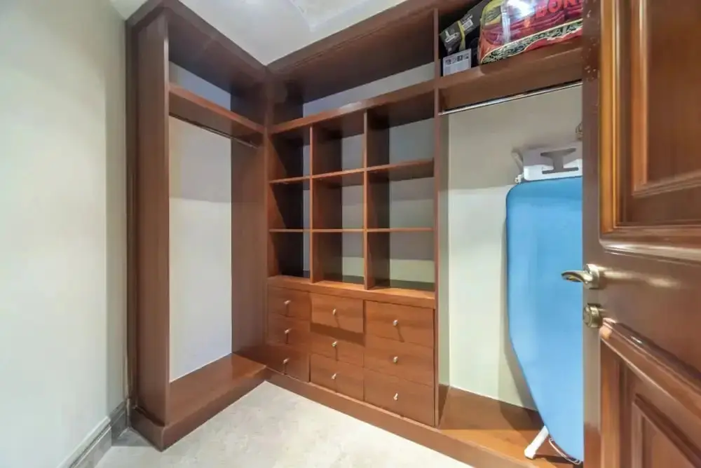 Дубай: Farimont - 1 Br Apartment - Kph 37937