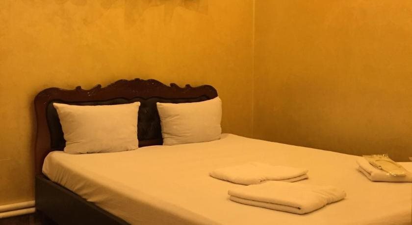 Ереван: VAN Hotel