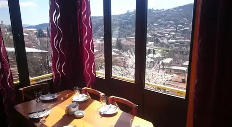 Old House in Sighnaghi — фото 1
