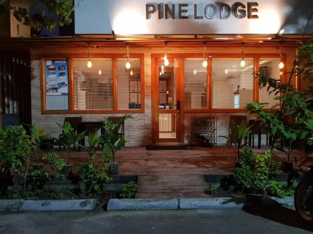 Pine Lodge Maldives Hotel — фото 1