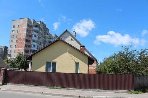 Брест: Guest house Michurina 48