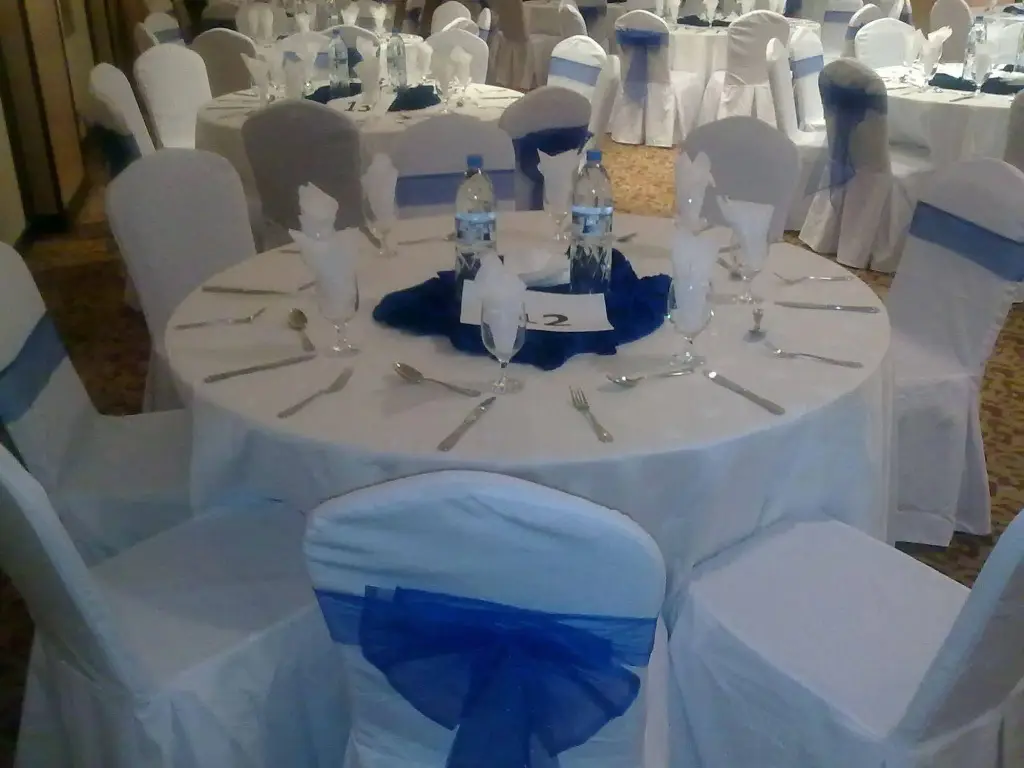 Дубай: London Suites Hotel