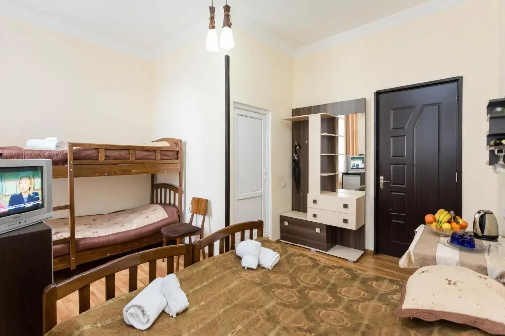 Тбилиси: Gis Guest House