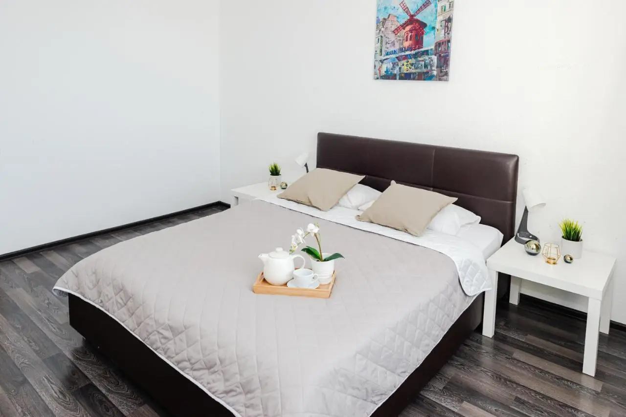 Екатеринбург: Апартаменты в центре GOOD HOUSE Центральный стадион