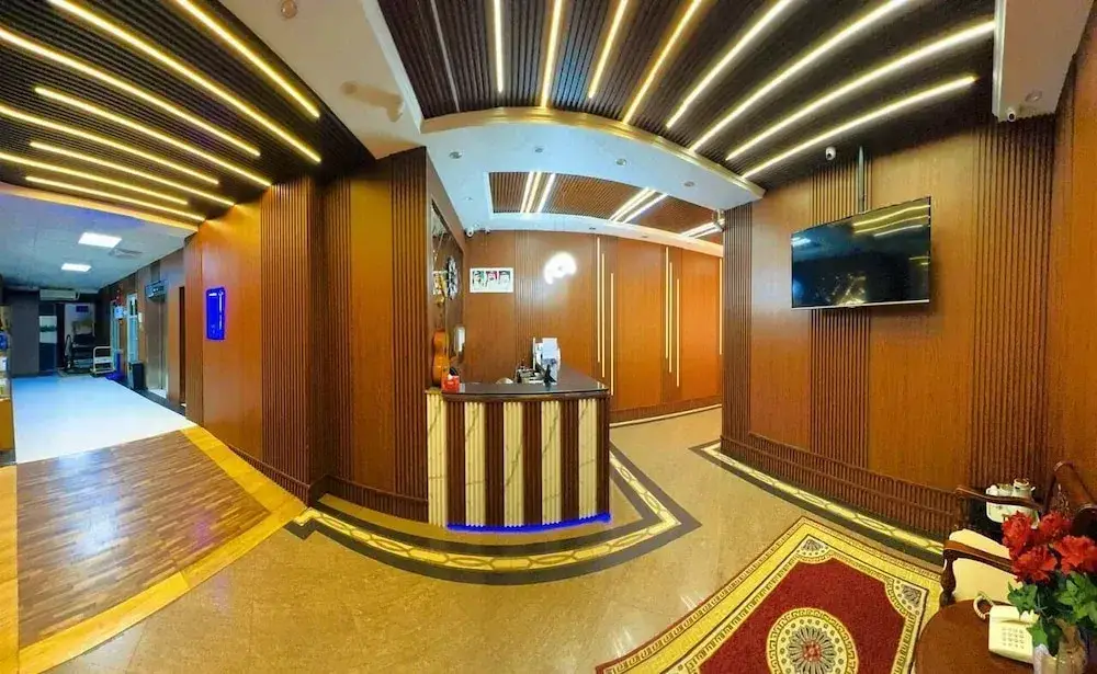 Дубай: Al Ahrar Hotel