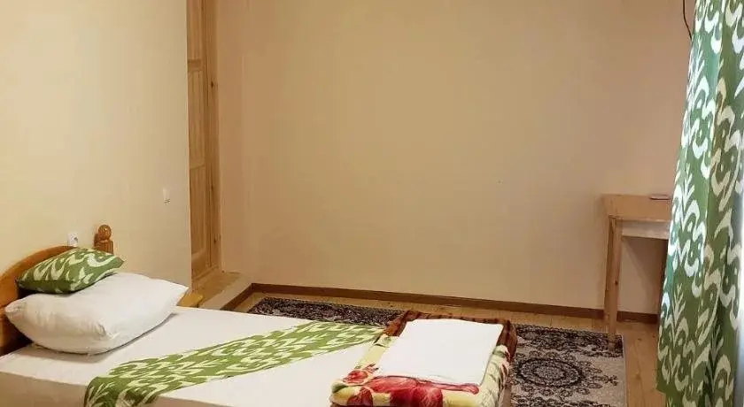 Бухара: Sarrafon B&B