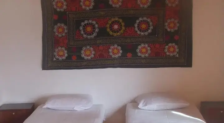 Бухара: Sarrafon B&B