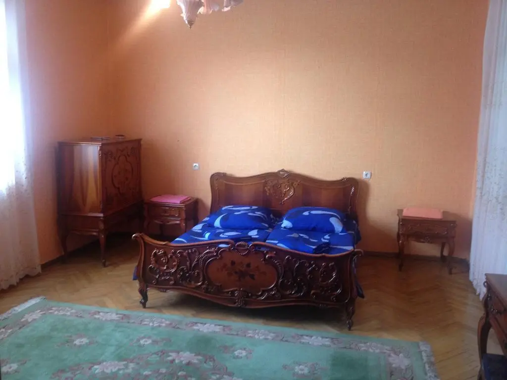 Батуми: Samno Guest House
