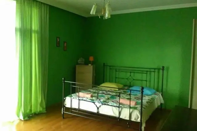 Батуми: Guest House Green cape