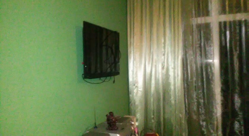 Батуми: Guest House Green cape