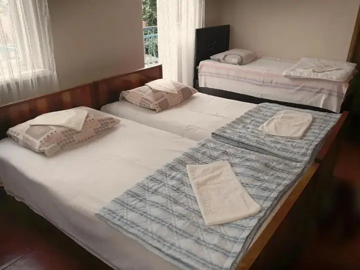 Батуми: Achi Guest House