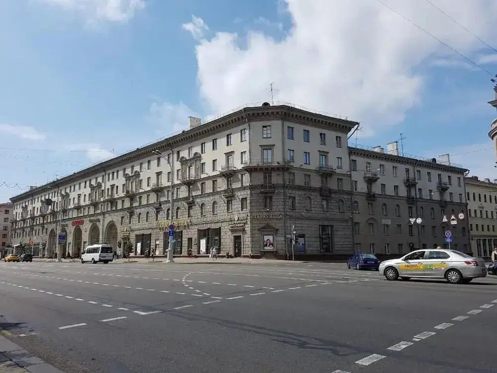Апартаменты MinskLux на пр-те Независимости, 13 — фото 1