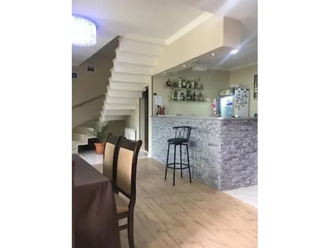 Кутаиси: Hotel Aisi