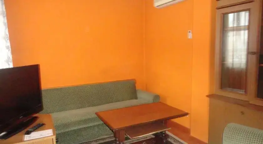 Батуми: L Bakuri Hotel