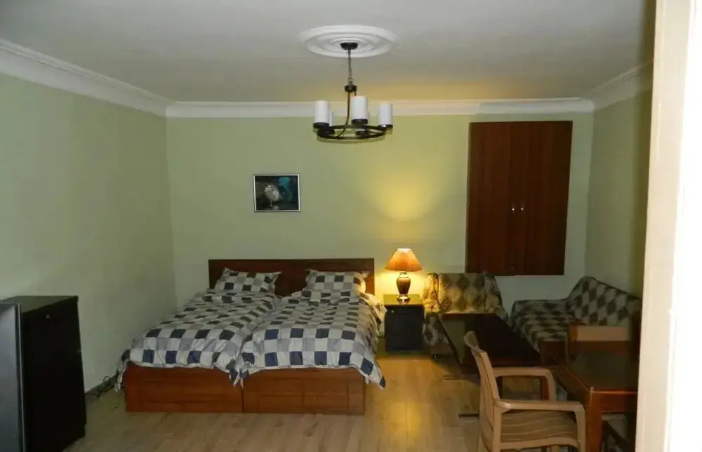 Old Tbilisi Home with Sunny Terrace — фото 1