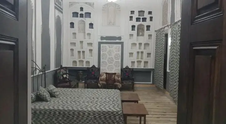 Бухара: Bibi-Khanym Hotel