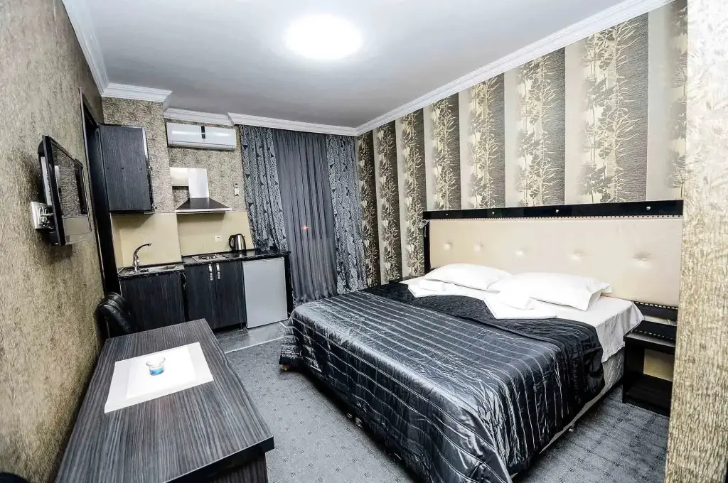 Батуми: TemHouse Guest House