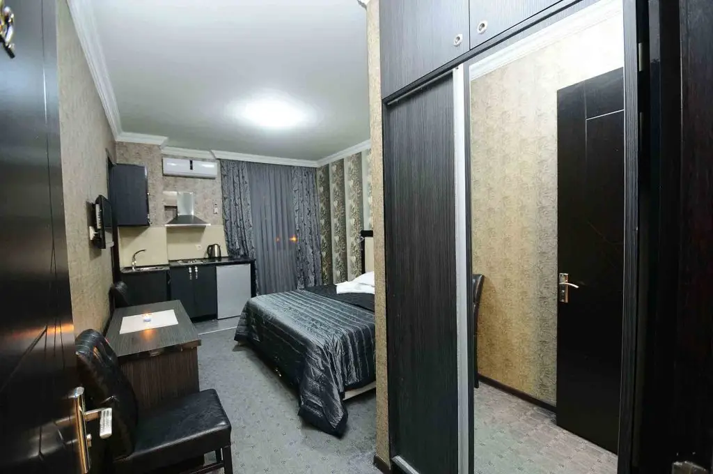 Батуми: TemHouse Guest House